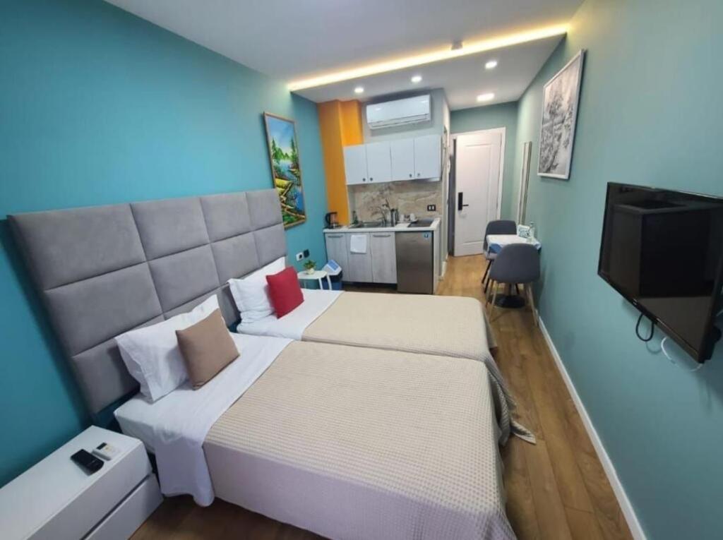Shitet Apartment I pershtatur Hotel