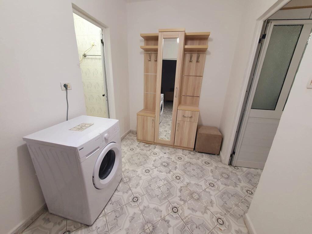 Jepet Me Qera Apartament 1+1+1 Ballkon