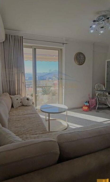 For sale, 2+1 Apartment, Malajziani Complex, Kamza Turn