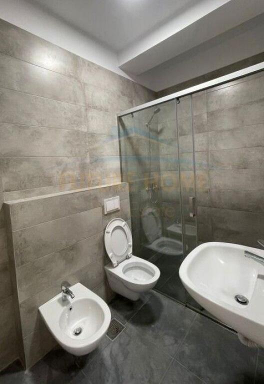 Affitto, Appartamento 2+1 + Veranda, Complesso FZ, Lago Secco, Tirana!