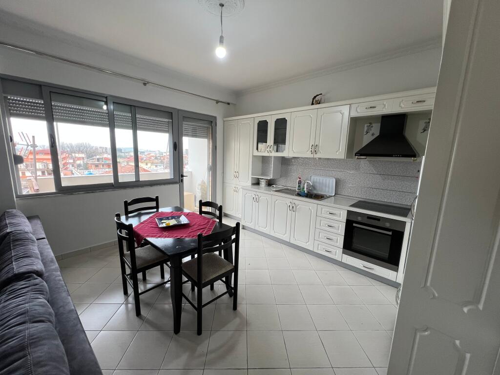 Vendesi in vendita 1+1, Astir, Bar Artisti, 1400€/m2