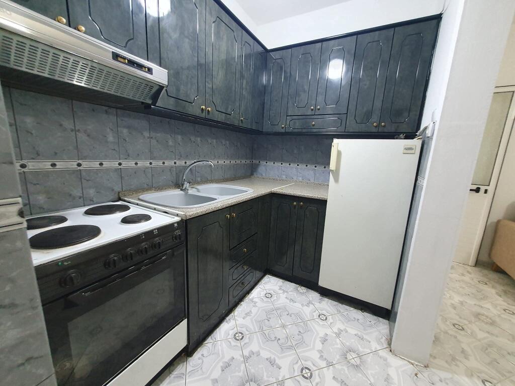 Jepet Me Qera Apartament 1+1+1 Ballkon