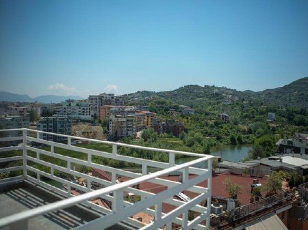 For sale, Penthouse 3+1+2, Dry Lake, Tirana !