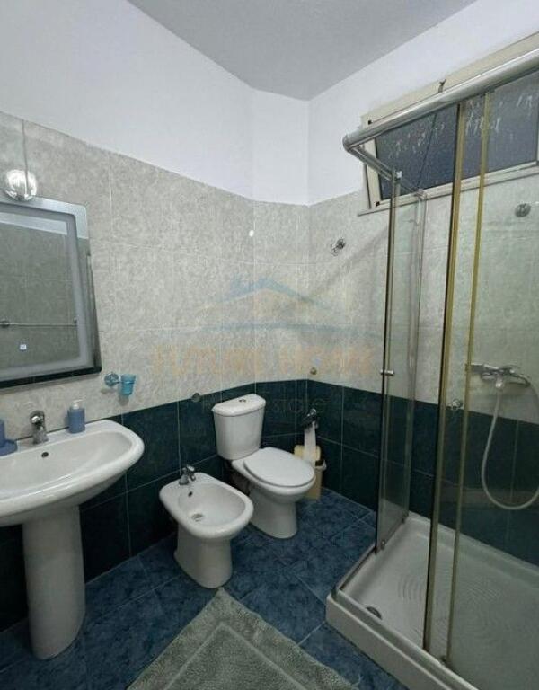 Qera, Apartament 1+1 , Rruga e Barrikadave, Tirane.