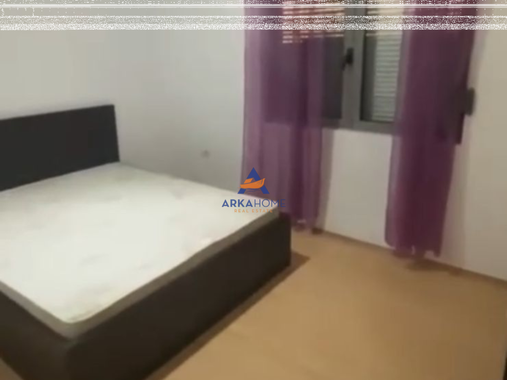 JEPET APARTMENT ME QERA 1+1 + BALLKON "LIQENI I THATE" 40.000 LEKE