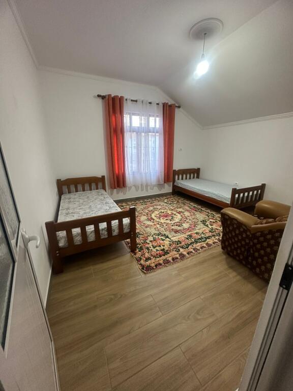 APARTMENT 2+1. 350 EURO.ALI DEM