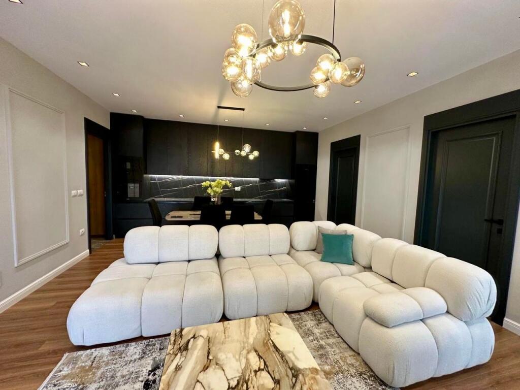 📣 QERA SUPER Apartament Luksoz 3+1 Me 2 Tualete Dhe Post Parking 📍Garden Building 🛣️ Rruga e "Kavajes" ✨
