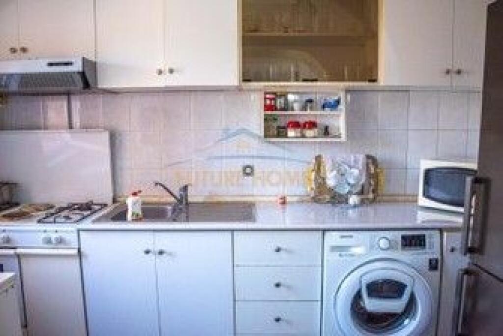 Rent, Apartment 2+1, New Bazaar, Tirana.