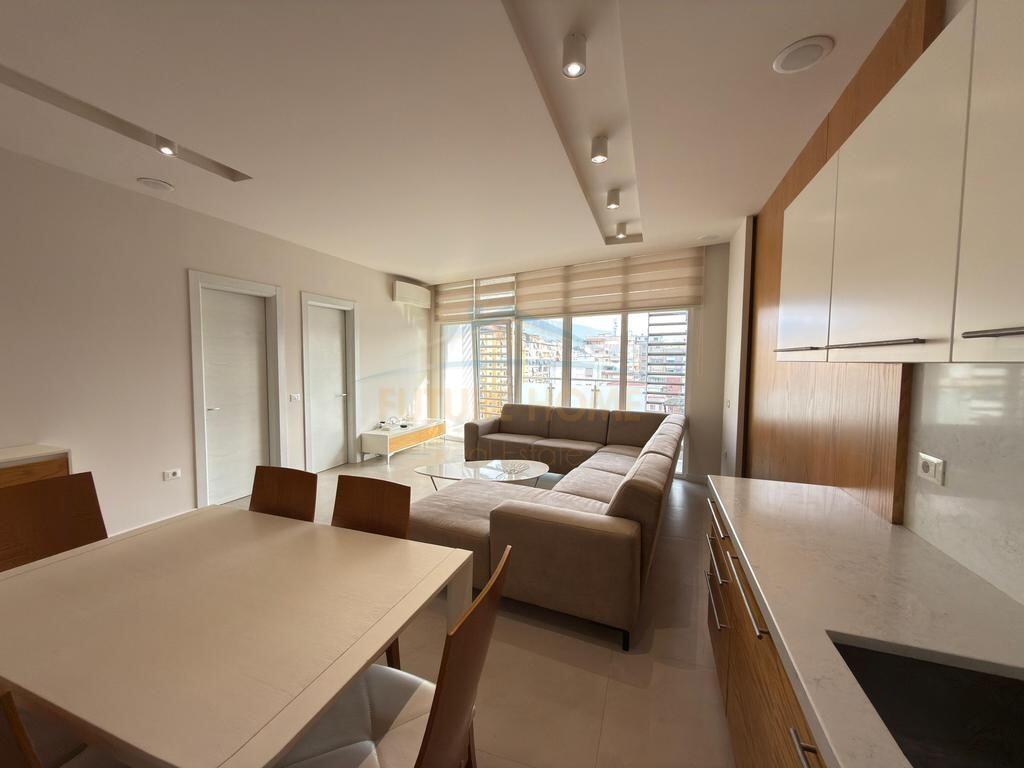 For sale, Apartment 2+1+2, Kika 2, Komuna e Parisit.