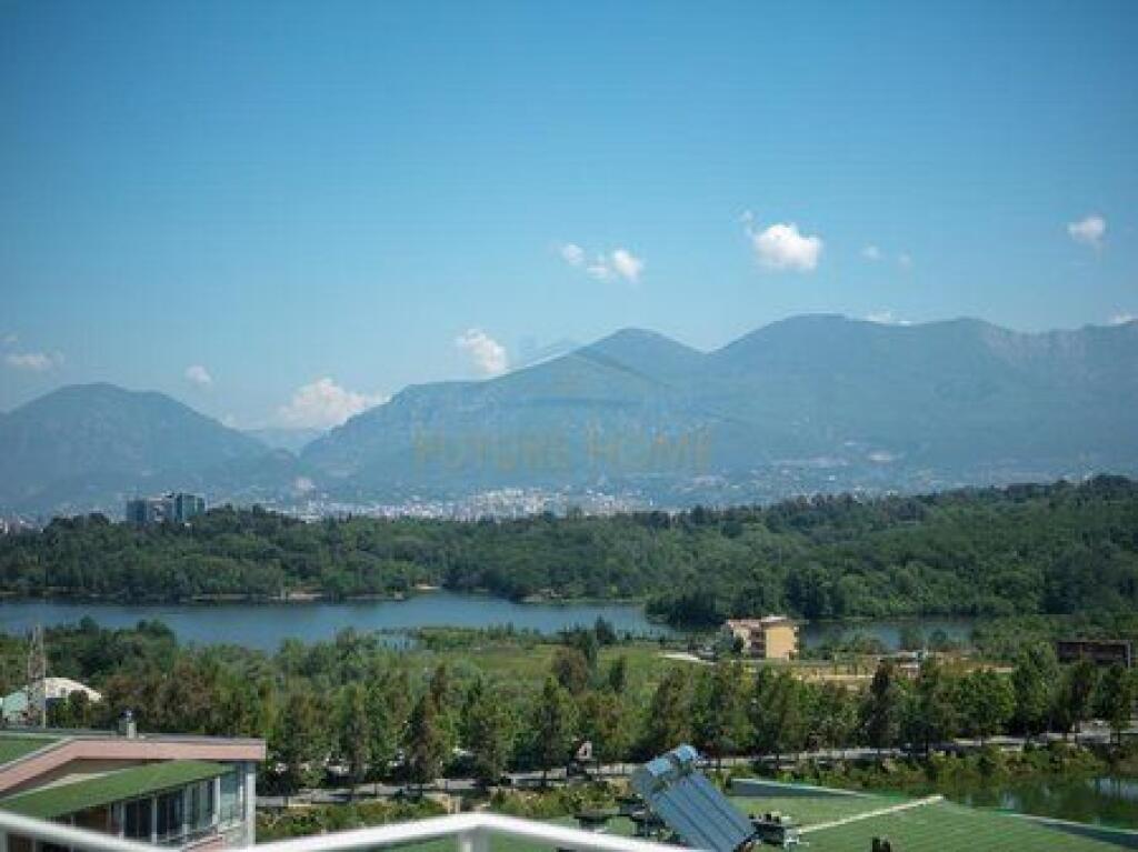 For sale, Penthouse 3+1+2, Dry Lake, Tirana !