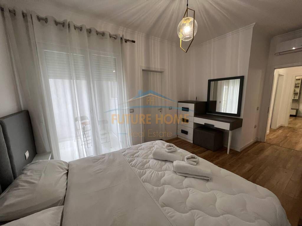 Rent, Apartment 2+1+2, Qemal Stafa Street, Tirana.