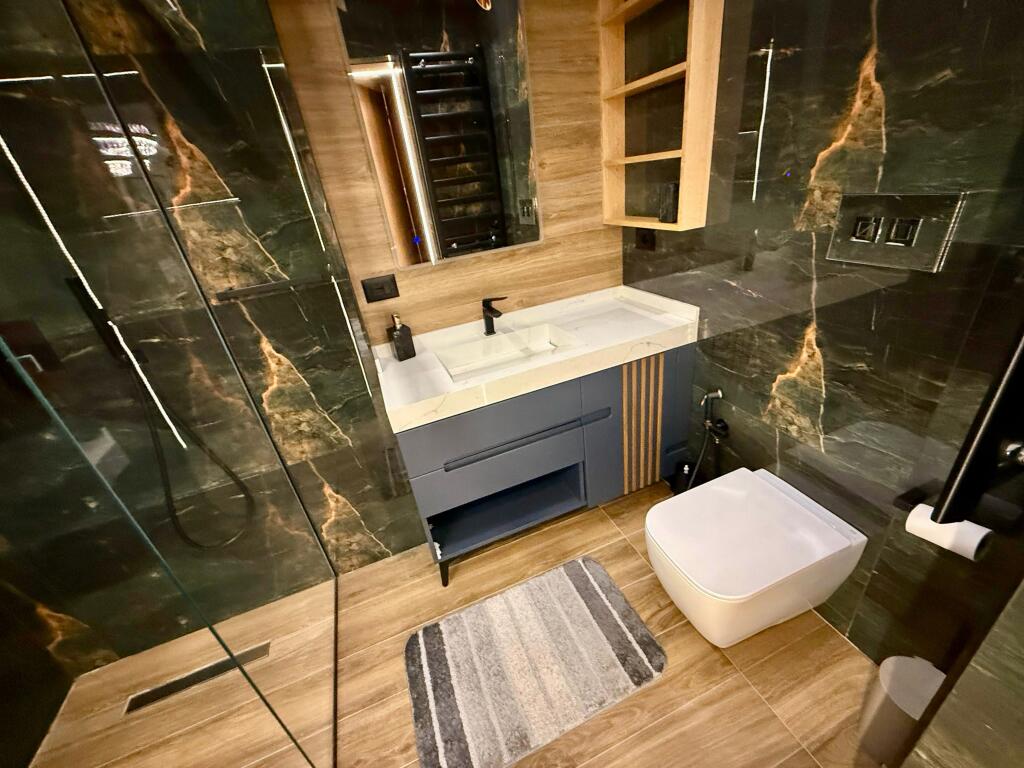 📣 QERA Apartament Luksoz 3+1 Me 2 Tualete Me Parking 📍Mandarine Drive Residence, Prane TEG ✨