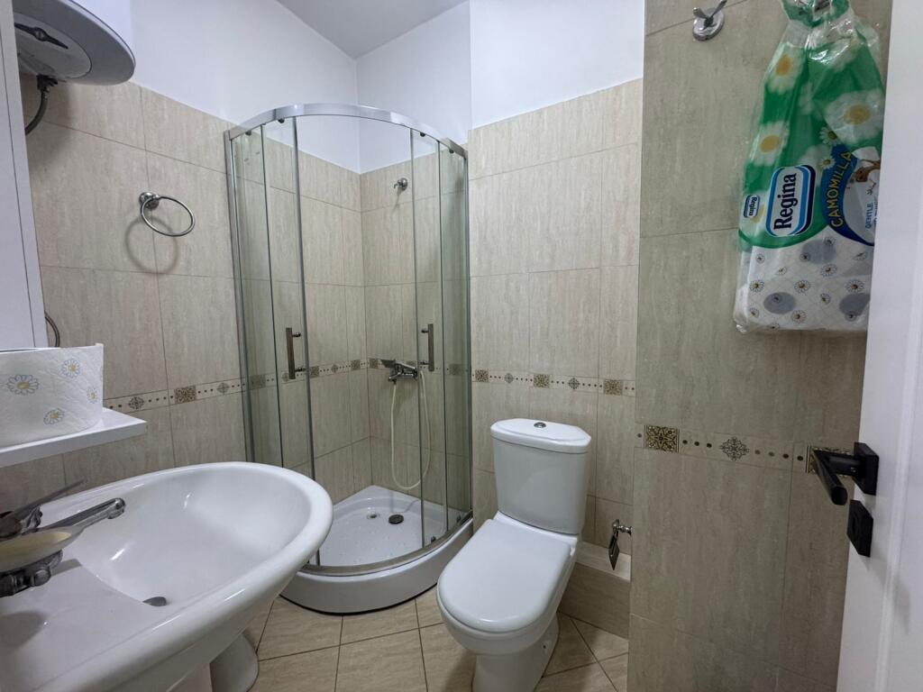Apartment 2+1, Astir!
