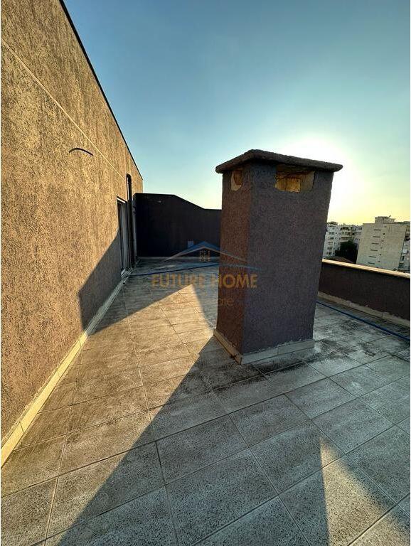Vendita, Attico, Viale Jeanne d'Arc, Tirana..