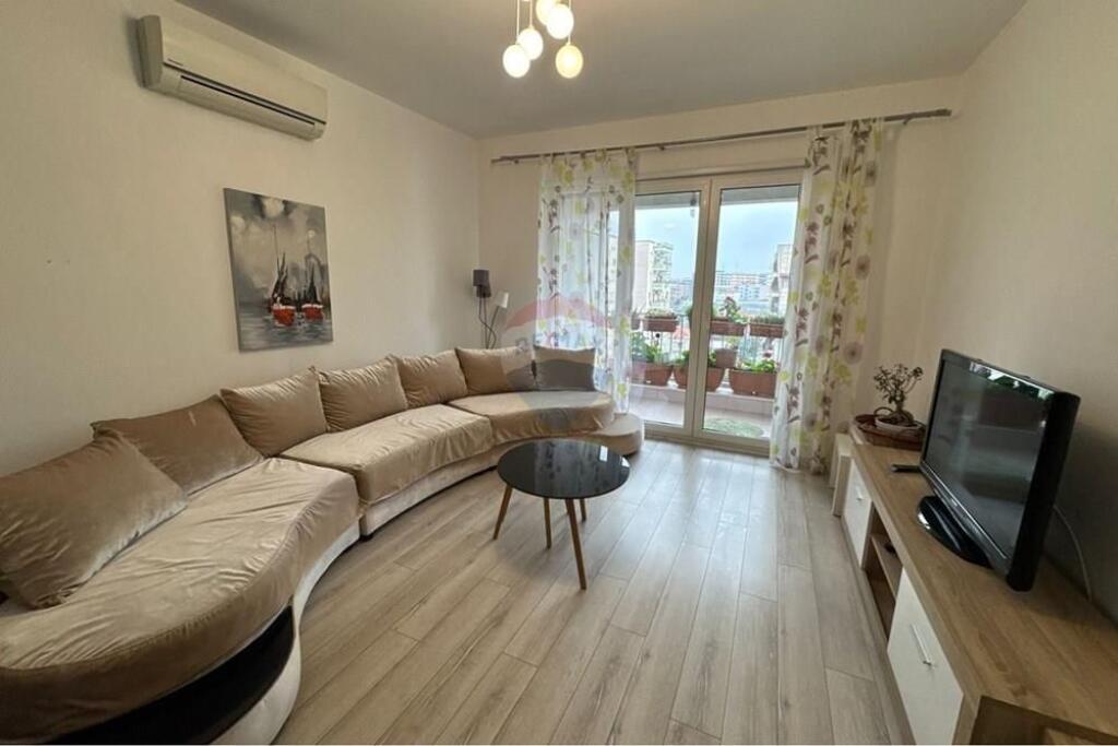 Apartament - Për Shitje - Rruga Don Bosko, Tiranë