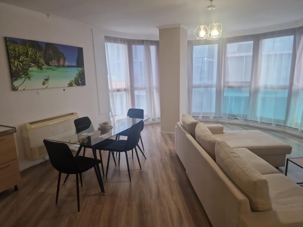 Appartamento esclusivo 2+1 in vendita nel Centro di Tirana