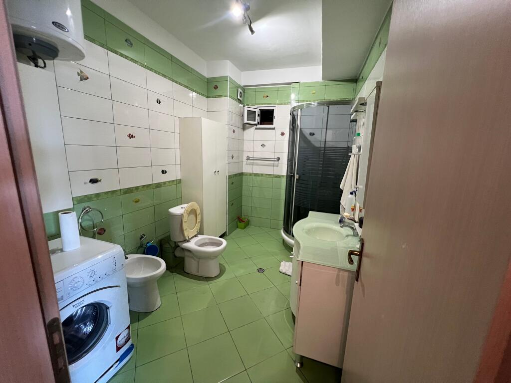 Vendesi in vendita 1+1, Astir, Bar Artisti, 1400€/m2