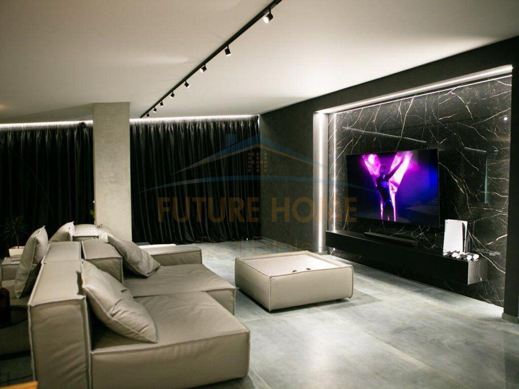 For sale, Penthouse 3+1+3+2 Parking Spaces, Dry Lake, Tirana.
