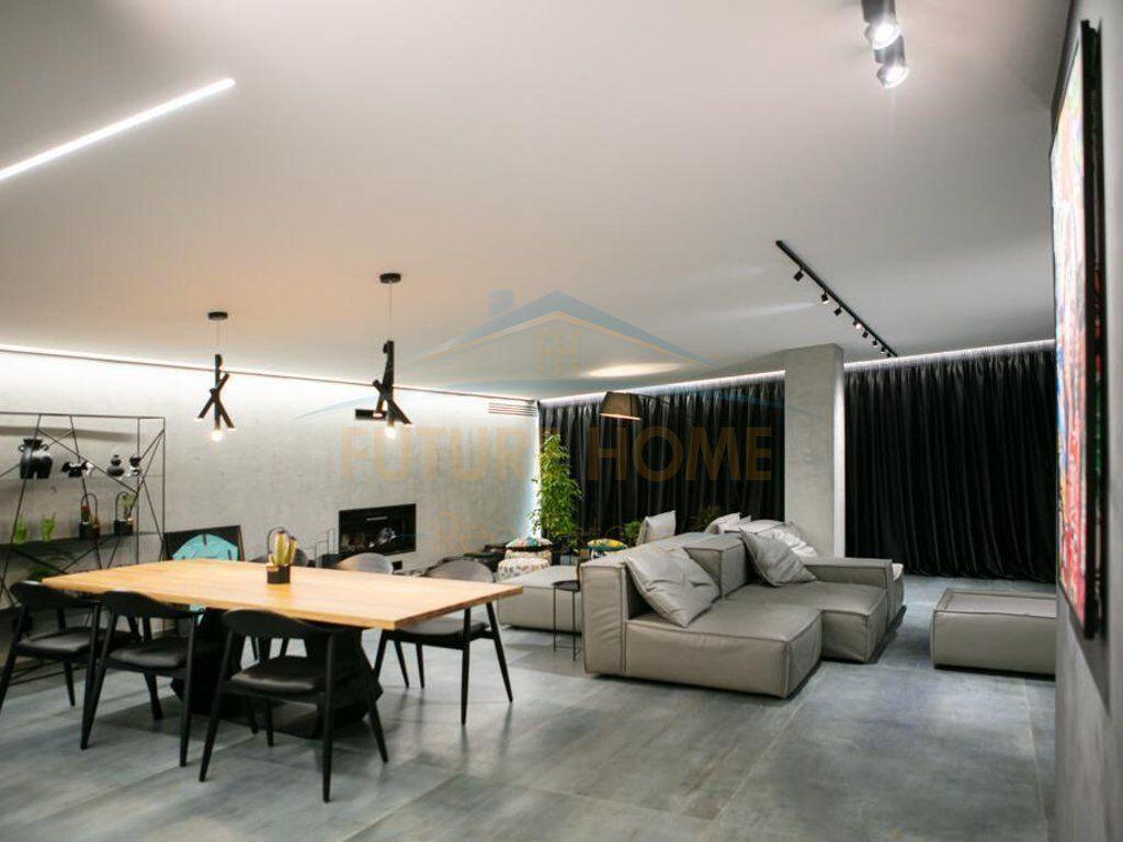 For sale, Penthouse 3+1+3+2 Parking Spaces, Dry Lake, Tirana.