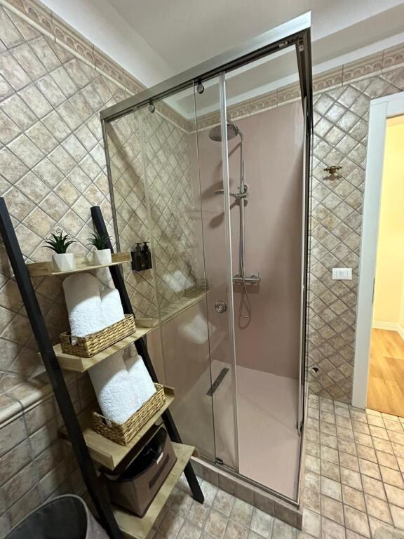 🏡 Appartamento 1+1 in affitto – RTSH