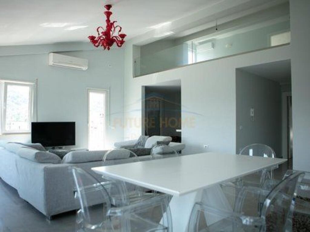 For sale, Penthouse 3+1+2, Dry Lake, Tirana !