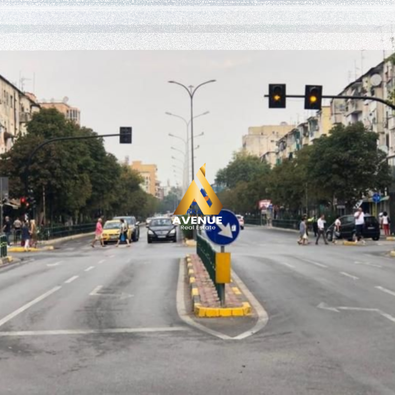 Ambient Biznesi Premium me Qera ose për Shitje – Bulevardi Gjergj Fishta