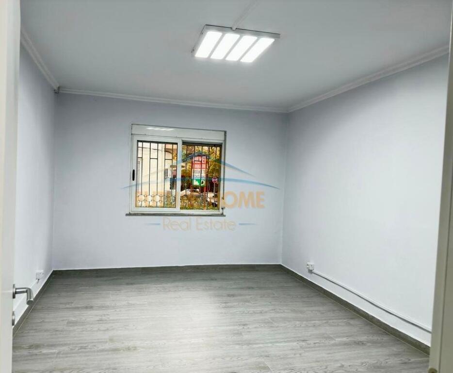 Affitto, Locale per Uffici, Viale Gjergj Fishta