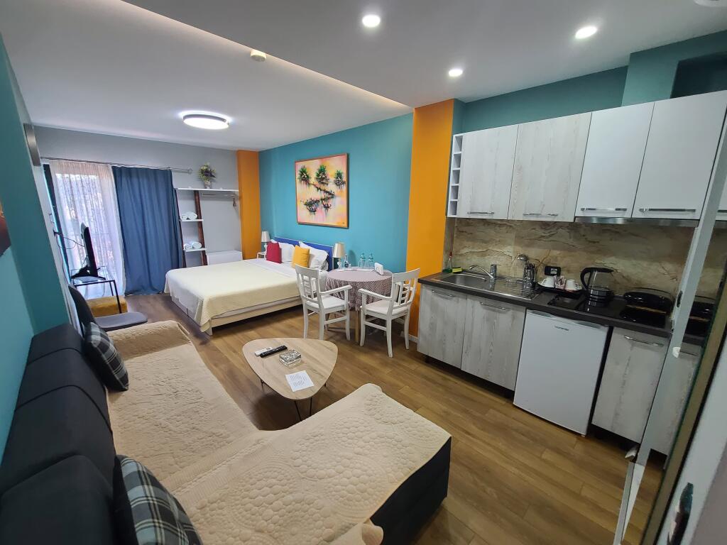 Shitet Apartment I pershtatur Hotel