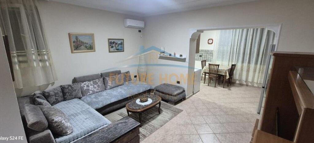 Affitto, Appartamento 1+1, Nuovo Mercato, Tirana.