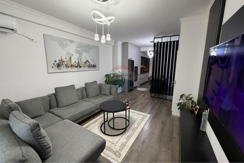 Apartament - Për Shitje - Rruga Don Bosko, Tiranë