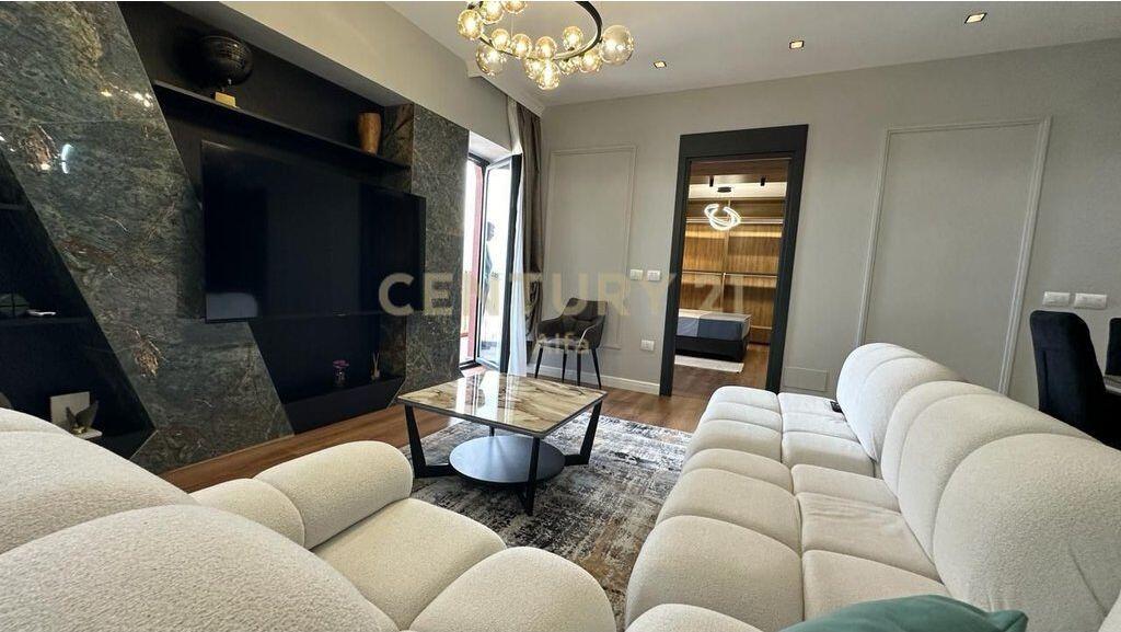 Appartamento di lusso 3+1 in affitto nella residenza “Garden Building”, Via Kavaja