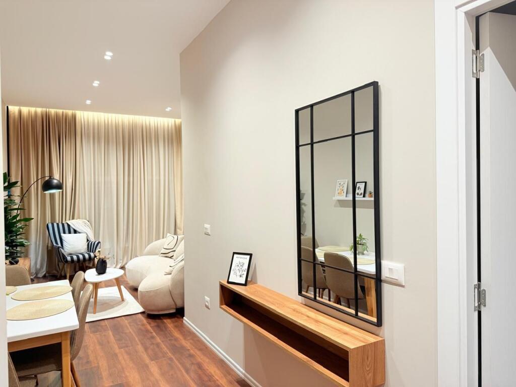 Apartment 2+1, Kavaja Street!