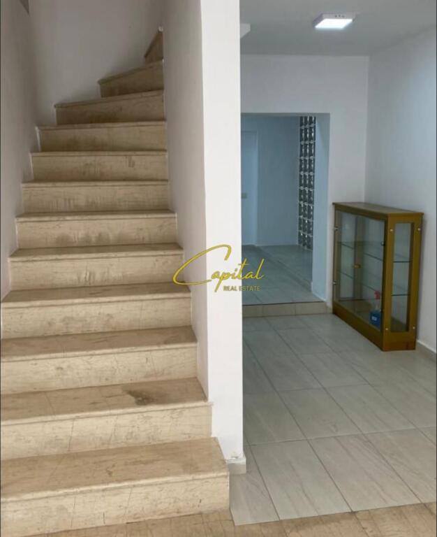 LOCALE COMMERCIALE IN AFFITTO 160 M2 CENTRO 140.000 LEKE