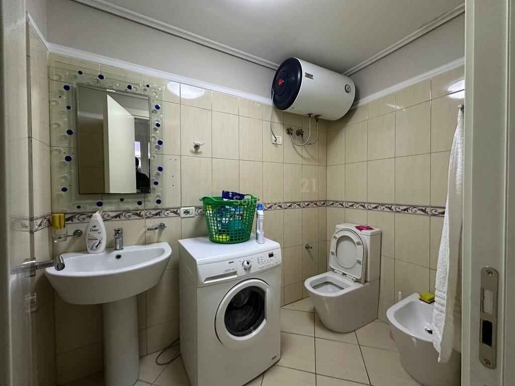 Apartment 2+1+2 for sale near the Palace with Arrows