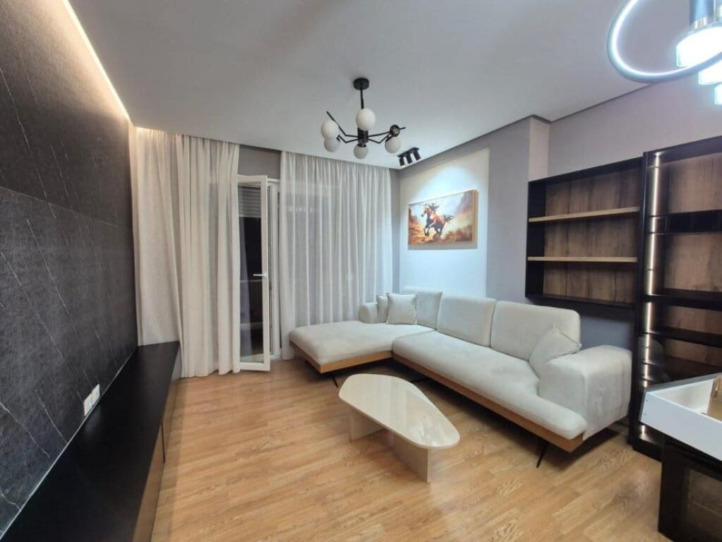 Appartamento In Affitto 2+1 In Centro (ID B2201707) Tirana