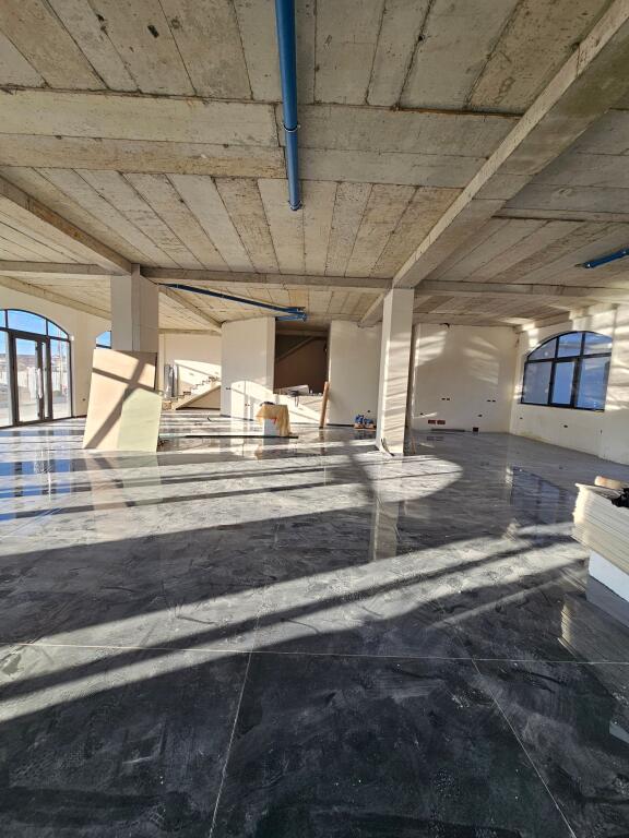Hotel in Affitto – Nuovo Edificio a Bathore, Kamëz | Accesso a Strada Principale