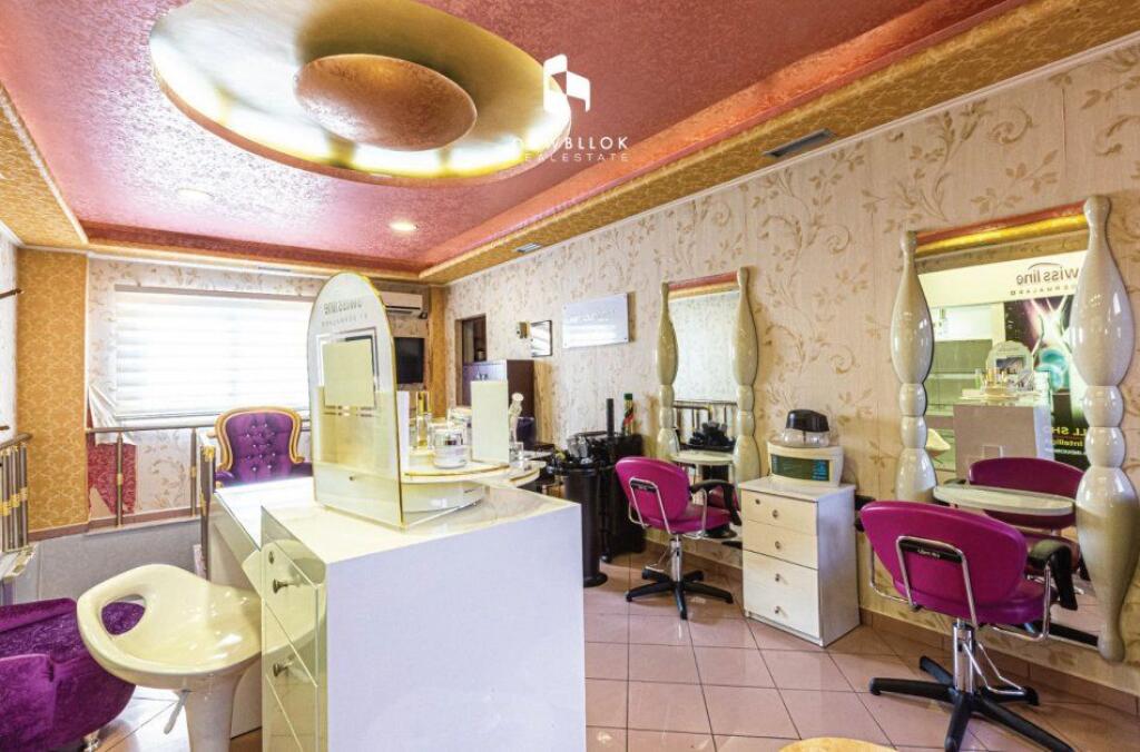 In vendita: Locale con 2 Piani 📍Mine Peza/Via Durazzo || (399,000 €) Posizione Super, Vicino al Centro