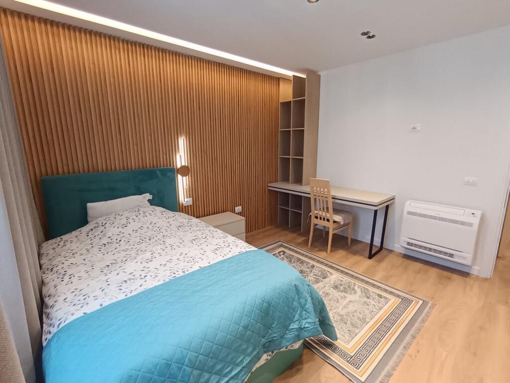 APARTMENT 3+1+2 TOILETS FOR RENT, KAVAJA STREET!