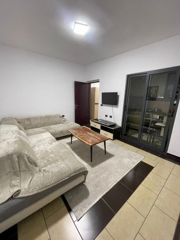 Durres Street, apartment 1+1 for rent! 550 Euro