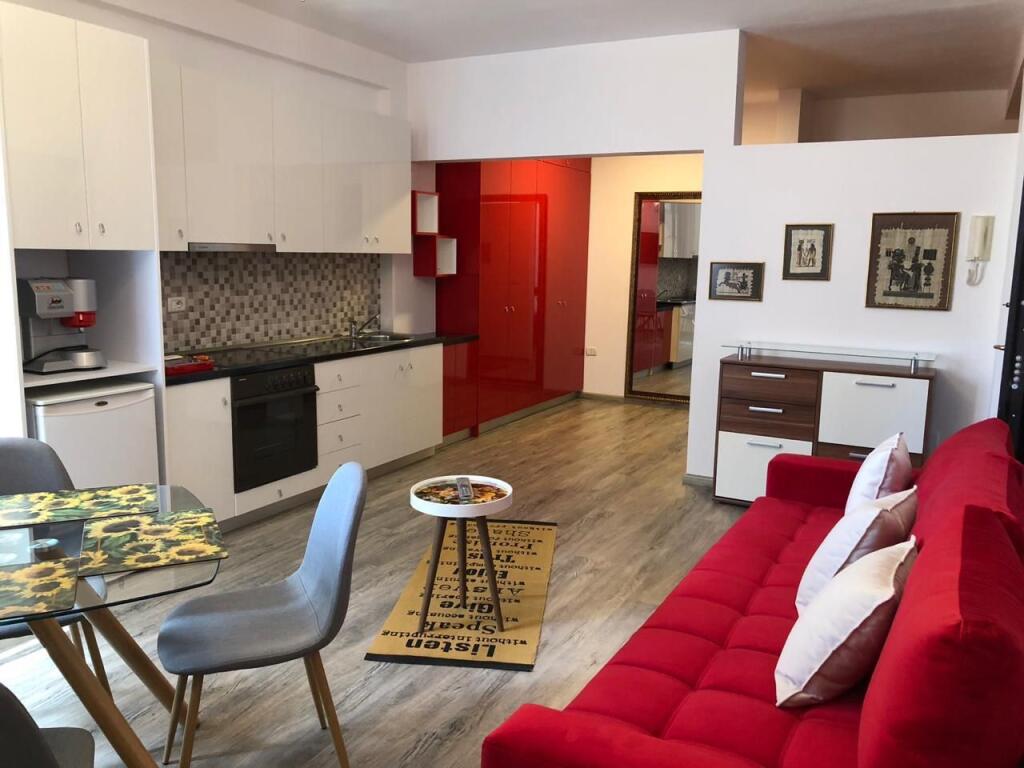 📣 STUDIO FOR RENT 📍 "Kavaja" Street, Former Bus Park ✨   🏢 New Building 🪜 7th Floor (With Elevator) 🛋️ Furnished With Modern Conditions   💶 Price 400 Euro