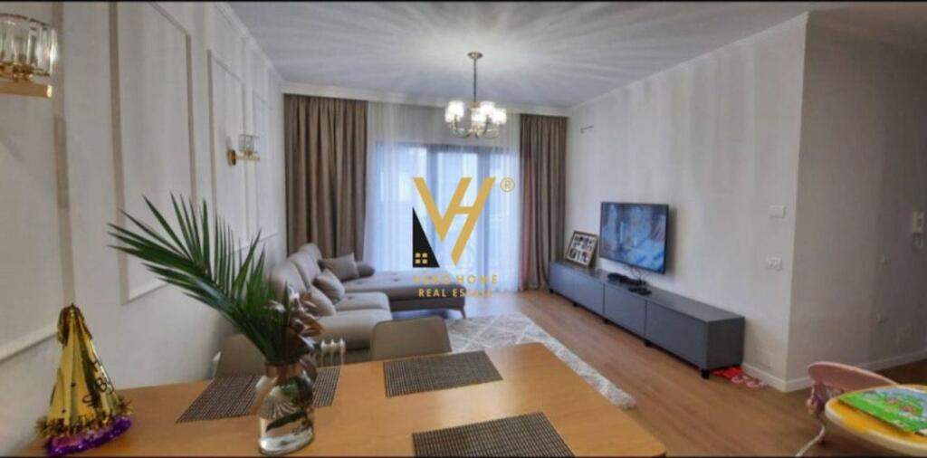 SHITET APARTAMENT 2+1+BLK TE GREEN CITY, UNAZA E RE 213.000 EURO