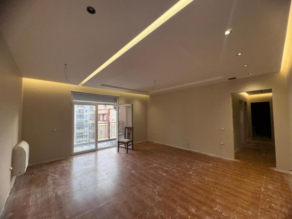 Apartment 2+1+2 with Balcony for Sale – 5 May Area!!!
