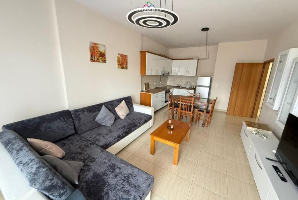 Apartament Me Qera 1+1 Tek Rruga e Elbasanit (ID B2101450) Tirane