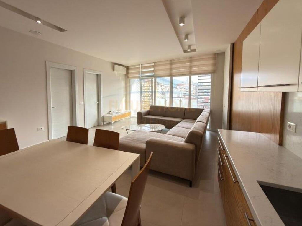 For sale, Apartment 2+1+2, Kika 2, Commune of Paris.!
