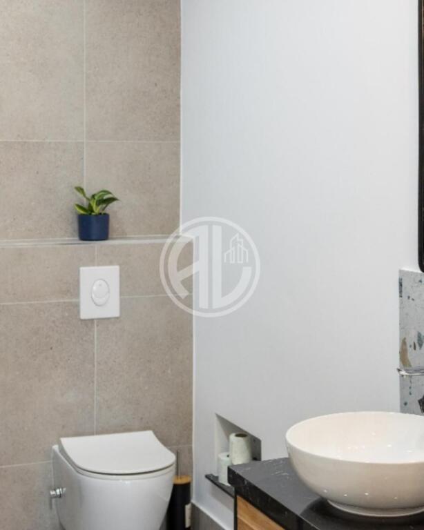 Apartment 2+1+2 for rent- Full Sea View in Currila