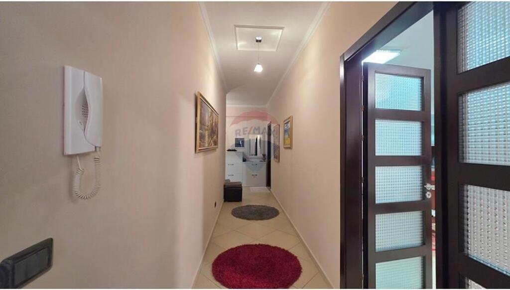 Apartament 3+1+2 ne shitje tek Rr. e Cipajve 1450€/m2 (i negociueshem)