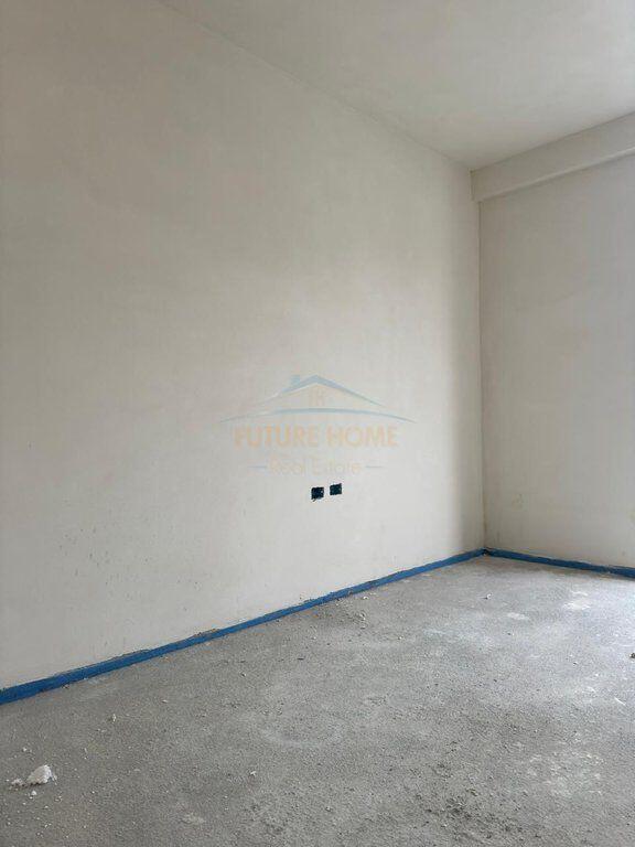 For sale, Apartment 2+1+2, Ali Demi, Tirana.