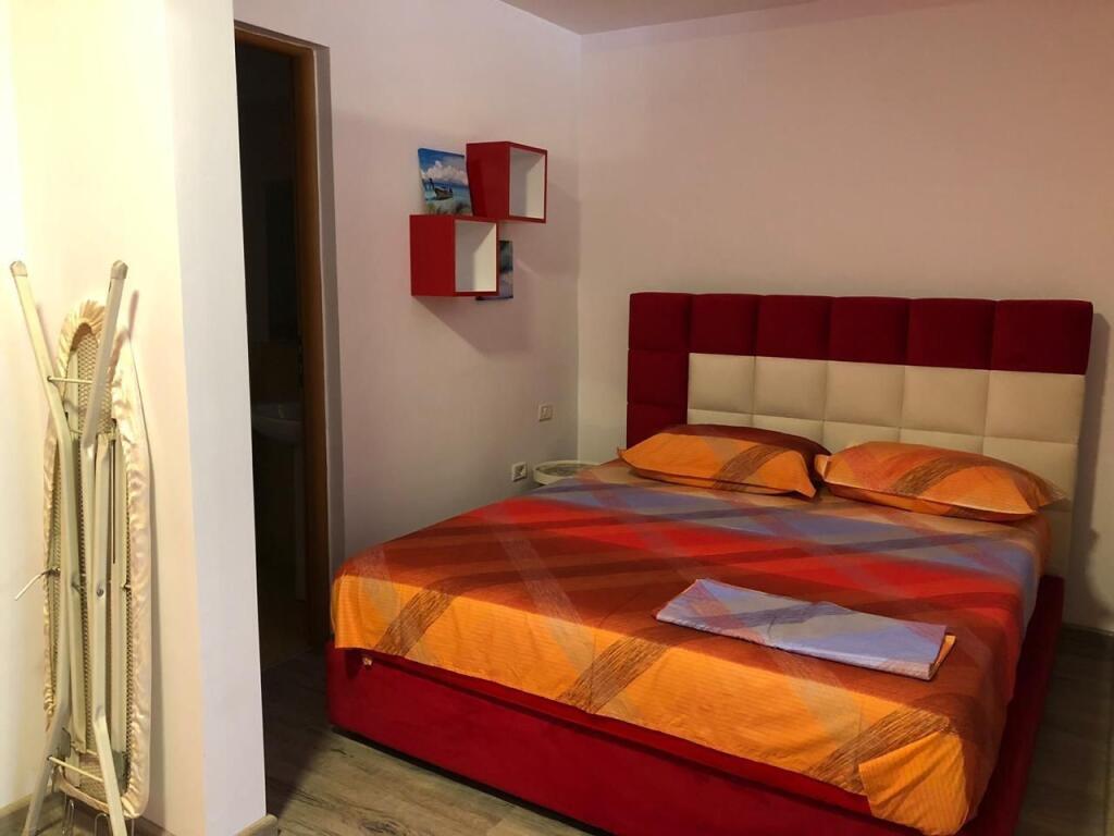 📣 STUDIO FOR RENT 📍 "Kavaja" Street, Former Bus Park ✨   🏢 New Building 🪜 7th Floor (With Elevator) 🛋️ Furnished With Modern Conditions   💶 Price 400 Euro