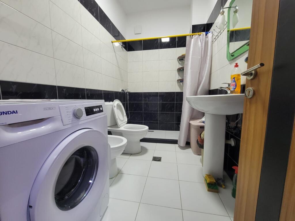 Apartament 1+1 me qera Tirana Golden Park