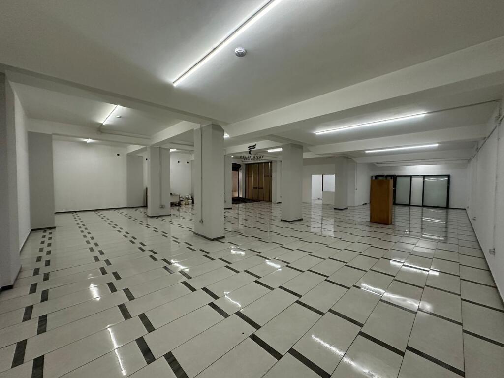 NEGOZIO IN AFFITTO 280 M2 ASTIR 130.000 LEKE